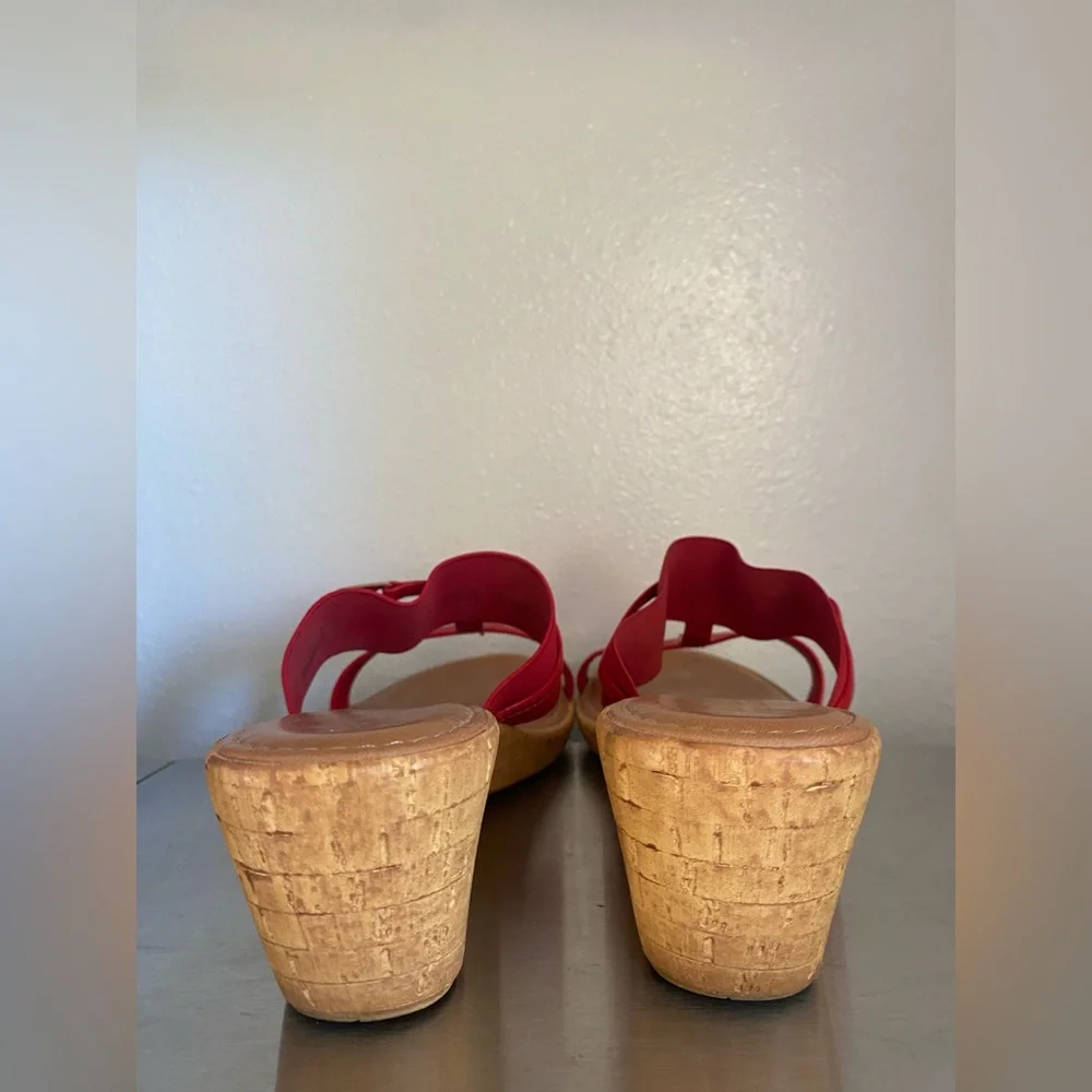 ITALIAN SHOEMAKER ...Elegant Red Wedge Sandals